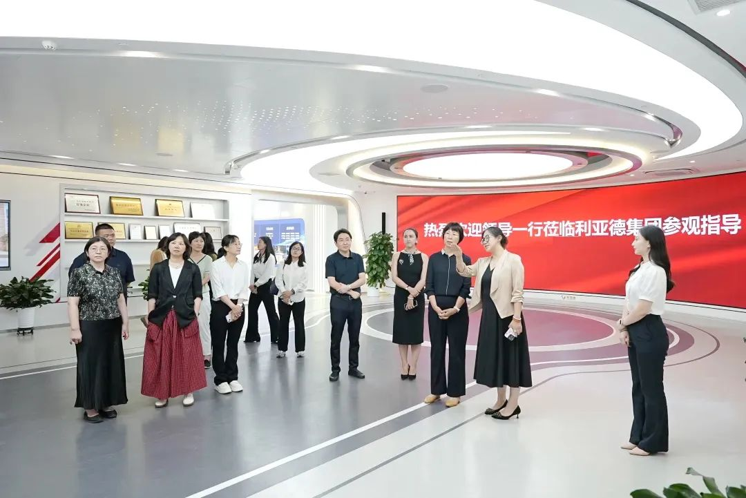 北京市统计局局长李素芳一行莅临今年会·(jinnianhui)金字招牌调研指导